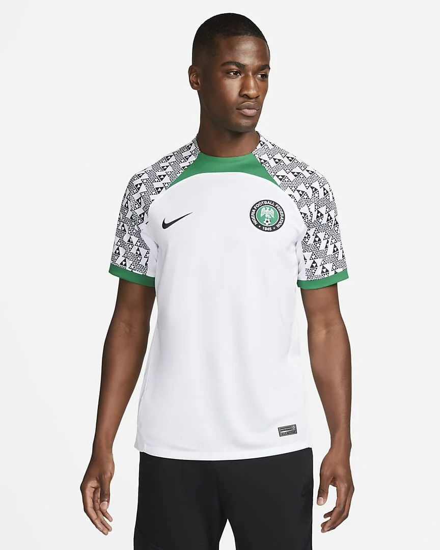 nigeria-2022-23-stadium-away-mens-dri-fit-soccer-jersey-FMVq4W.jpeg