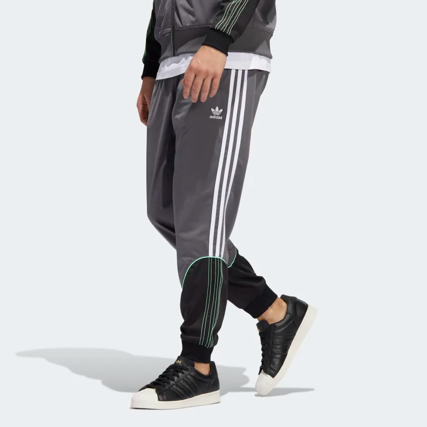 Tricot_SST_Track_Pants_Grey_HI3006_21_model.png