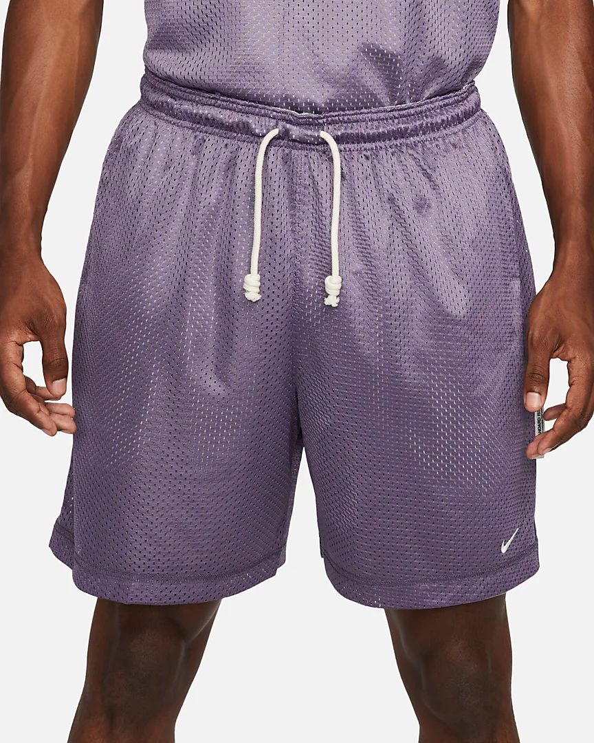 dri-fit-standard-issue-mens-reversible-6-basketball-shorts-1NRJV3 (1).png