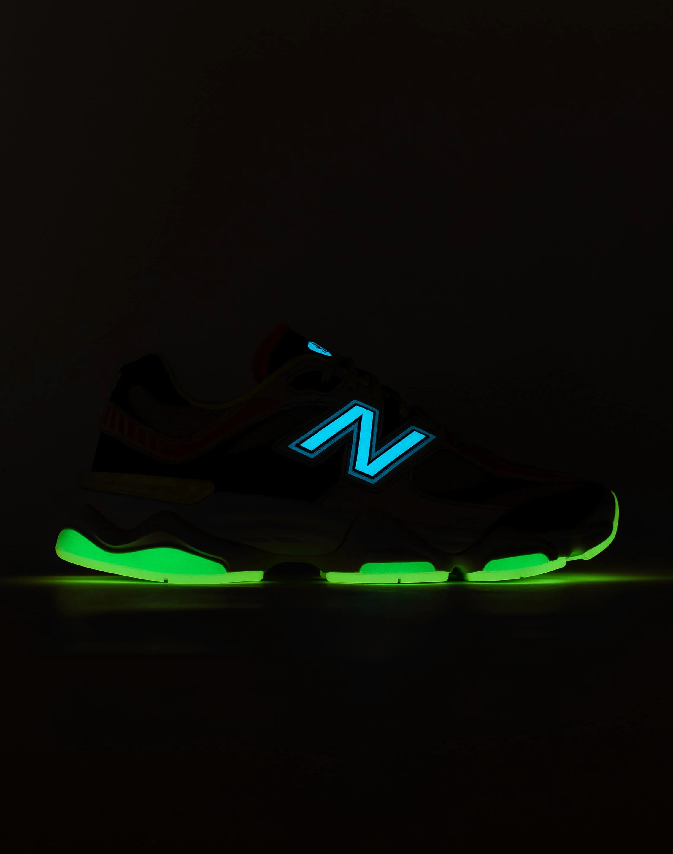 NewBalance-U9060DGG-M08702.png