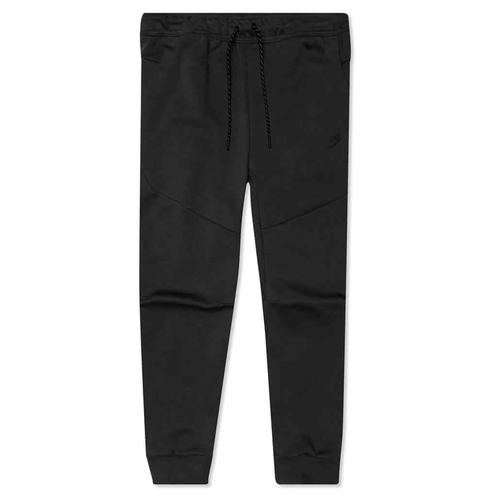 nike-sportswear-tech-fleece-joggers-black.png