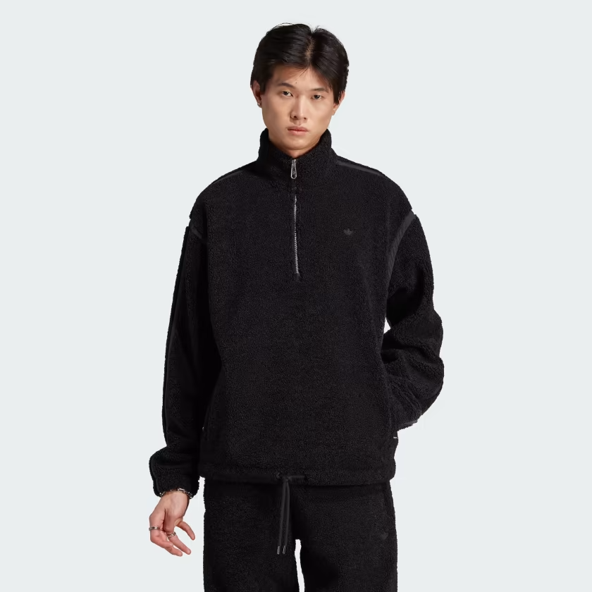 Premium_Essentials_Half_Zip_Pullover_Black_II5802_21_model.png