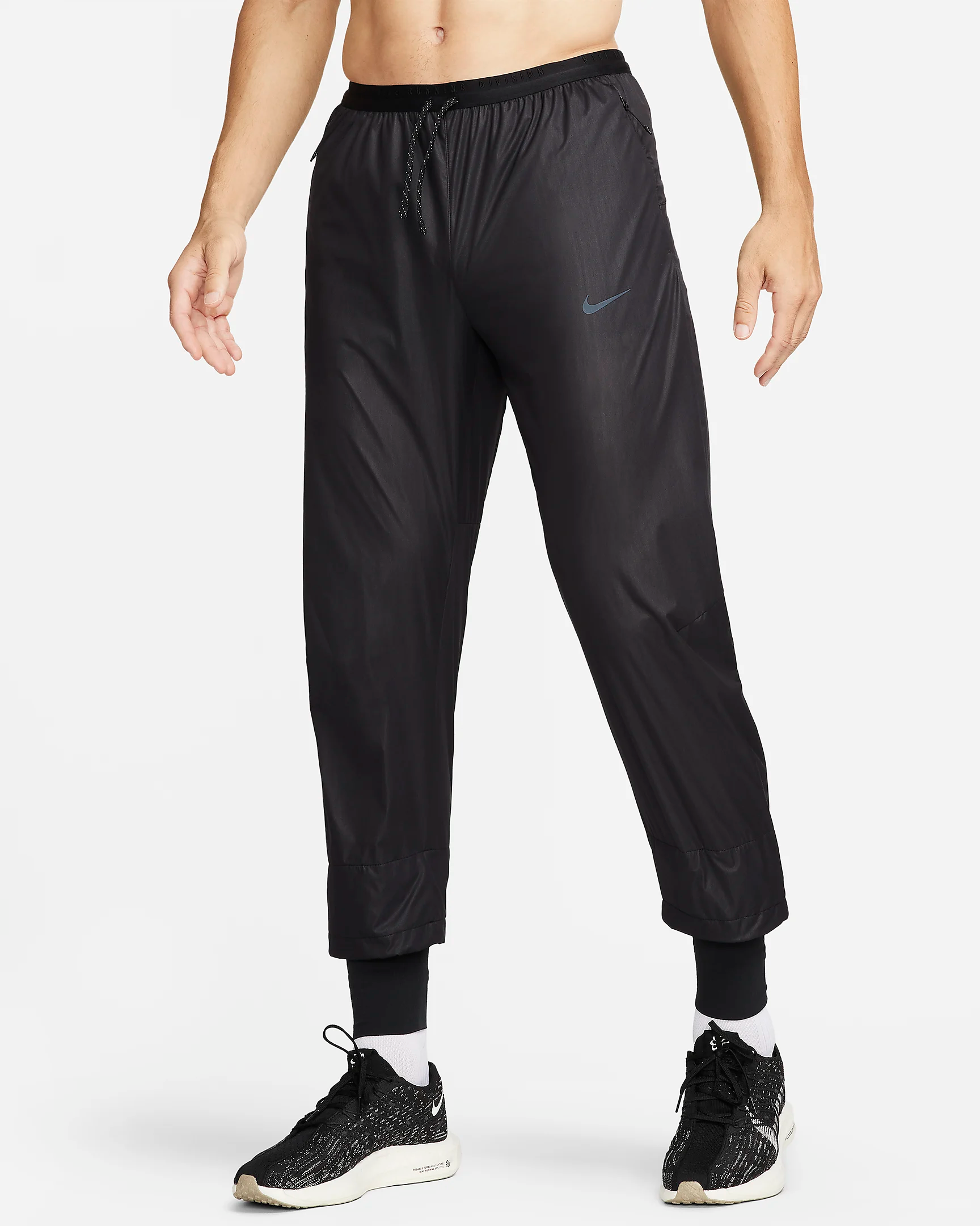 running-division-phenom-mens-storm-fit-running-pants-Vwrzmp (1).png