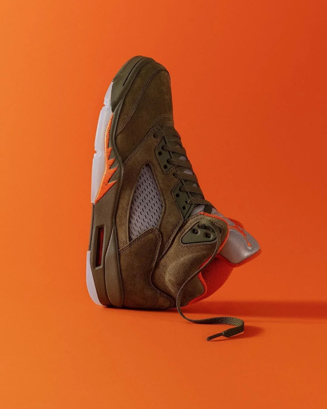 jordan retro 5 olive green