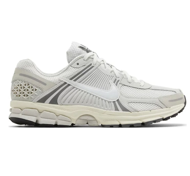 On Sale: Nike Zoom Vomero 5 "Platinum Tint" 