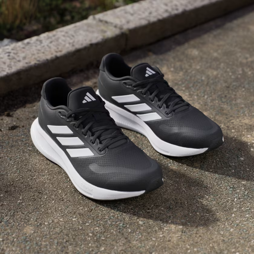 Runfalcon_5_Running_Shoes_Black_IH7758_HM8.png