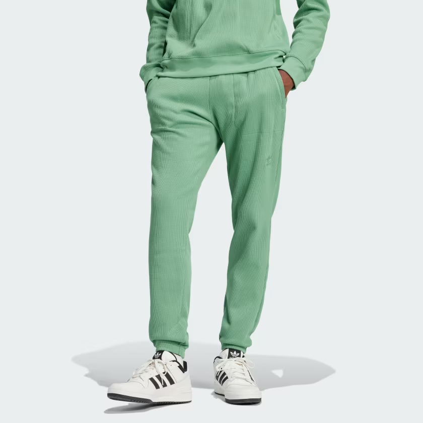 Trefoil_Essentials_Waffle_Pants_Green_IY2304_21_model.png