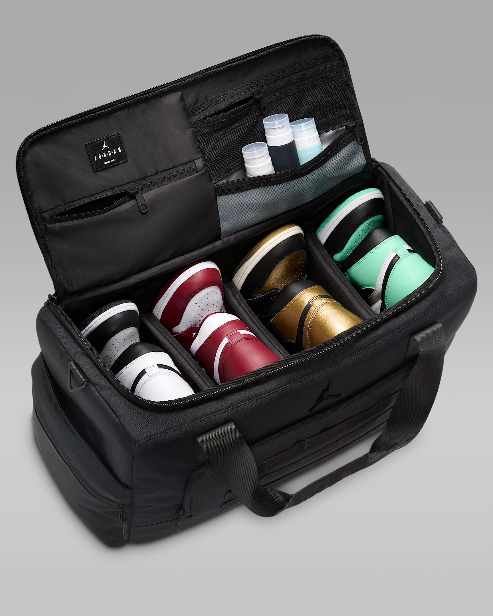 COLLECTORS+DUFFLE.png
