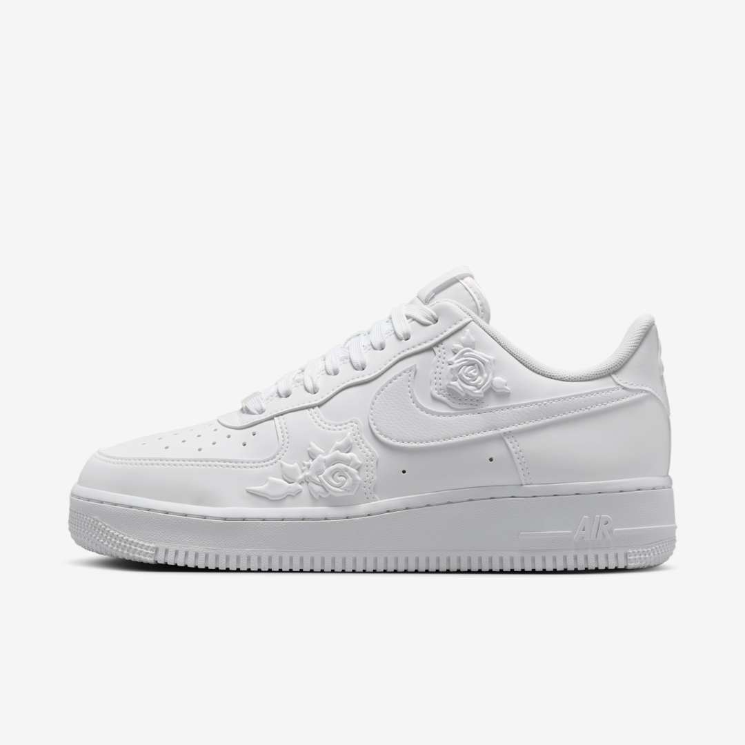 Nike-Air-Force-1-Low-White-Roses-HF2016-100-03.png