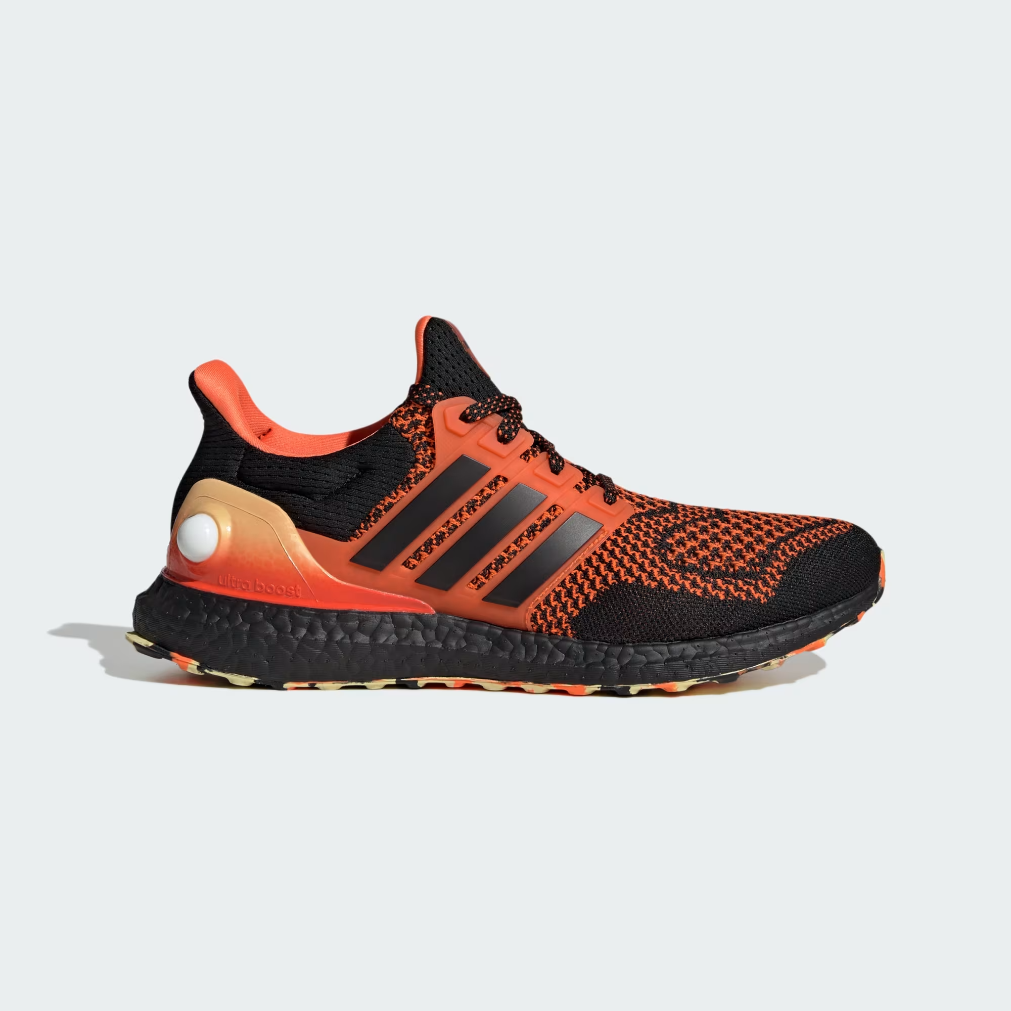 Ultraboost_1.0_Fortnite_Shoes_Black_JQ0715_01_00_standard.png