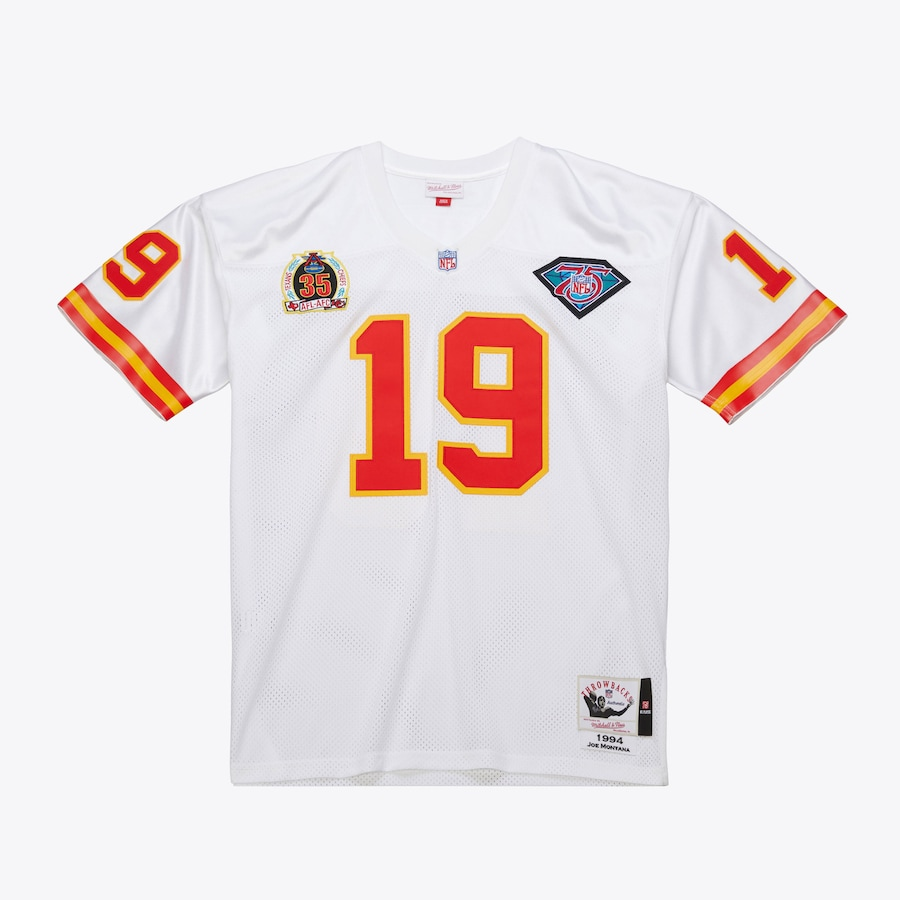 mens-joe-montana-white-kansas-city-chiefs-1994-authentic-jersey_ss5_p-202118448+pv-1+u-iyjm8zbadnmkyy95cngx+v-ccqwlk6mfqjqs5mtnqgx.png