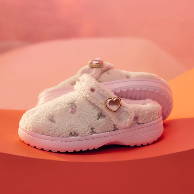 crocs (1).png