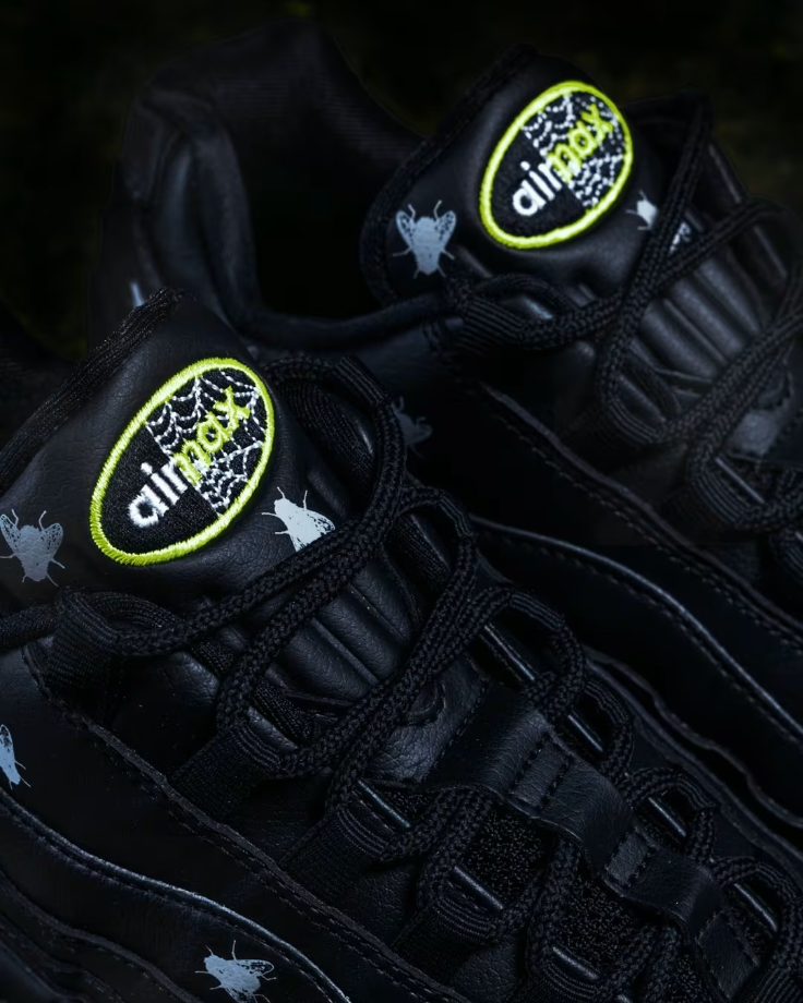 imgi_1_air-max-95-neon-yellow-and-black-im3082-001-release-date-3.png