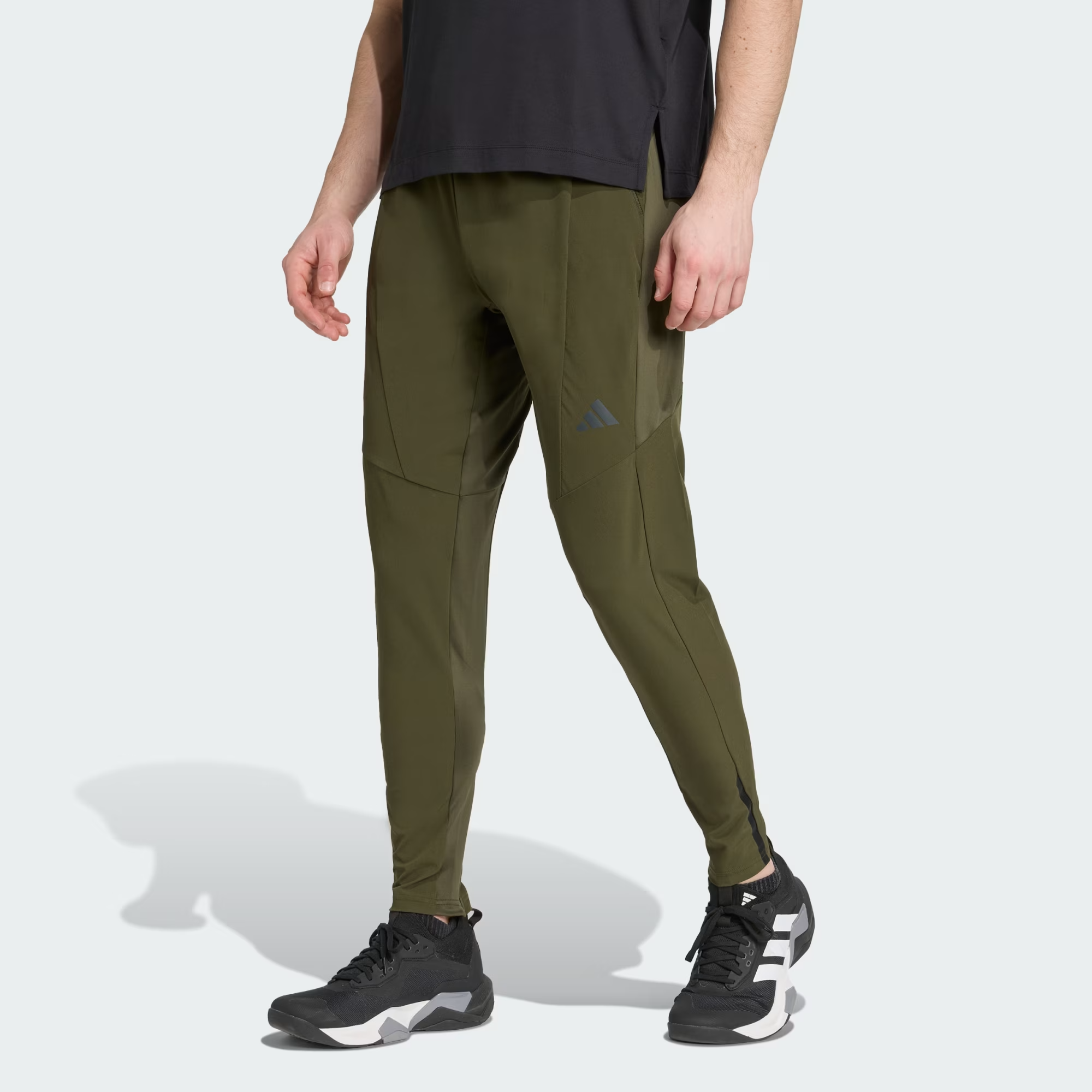Designed_for_Training_Hybrid_Pants_Green_JX5691_21_model.png