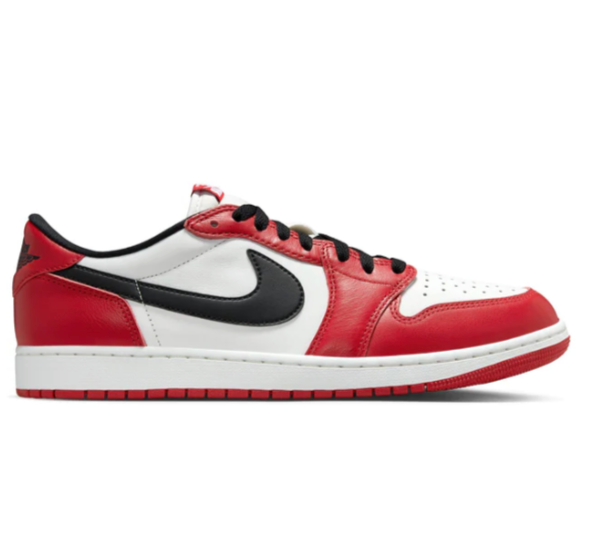 On Sale: Air Jordan 1 Low OG "Chicago" 