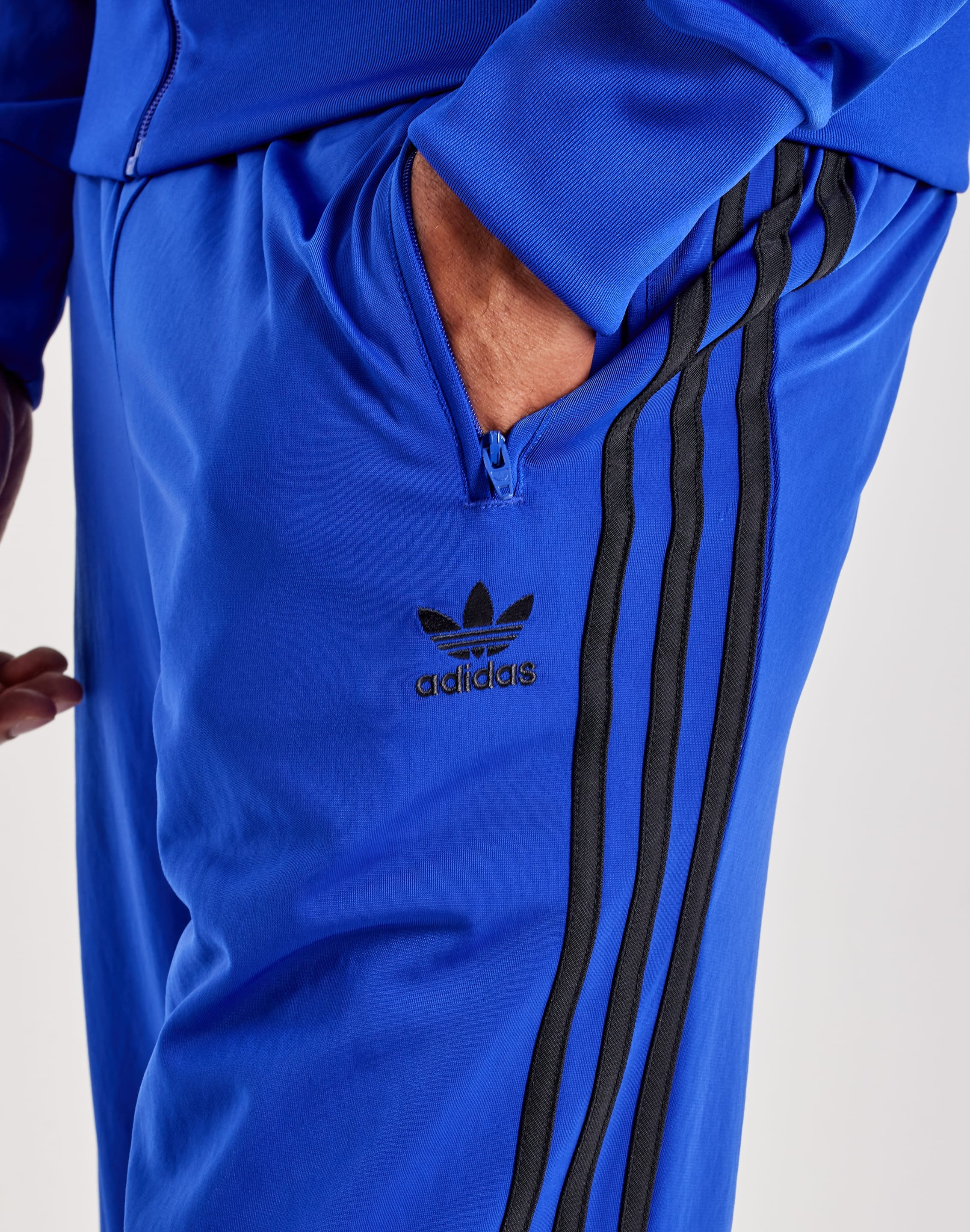 adidas_JY1352_M-215.png
