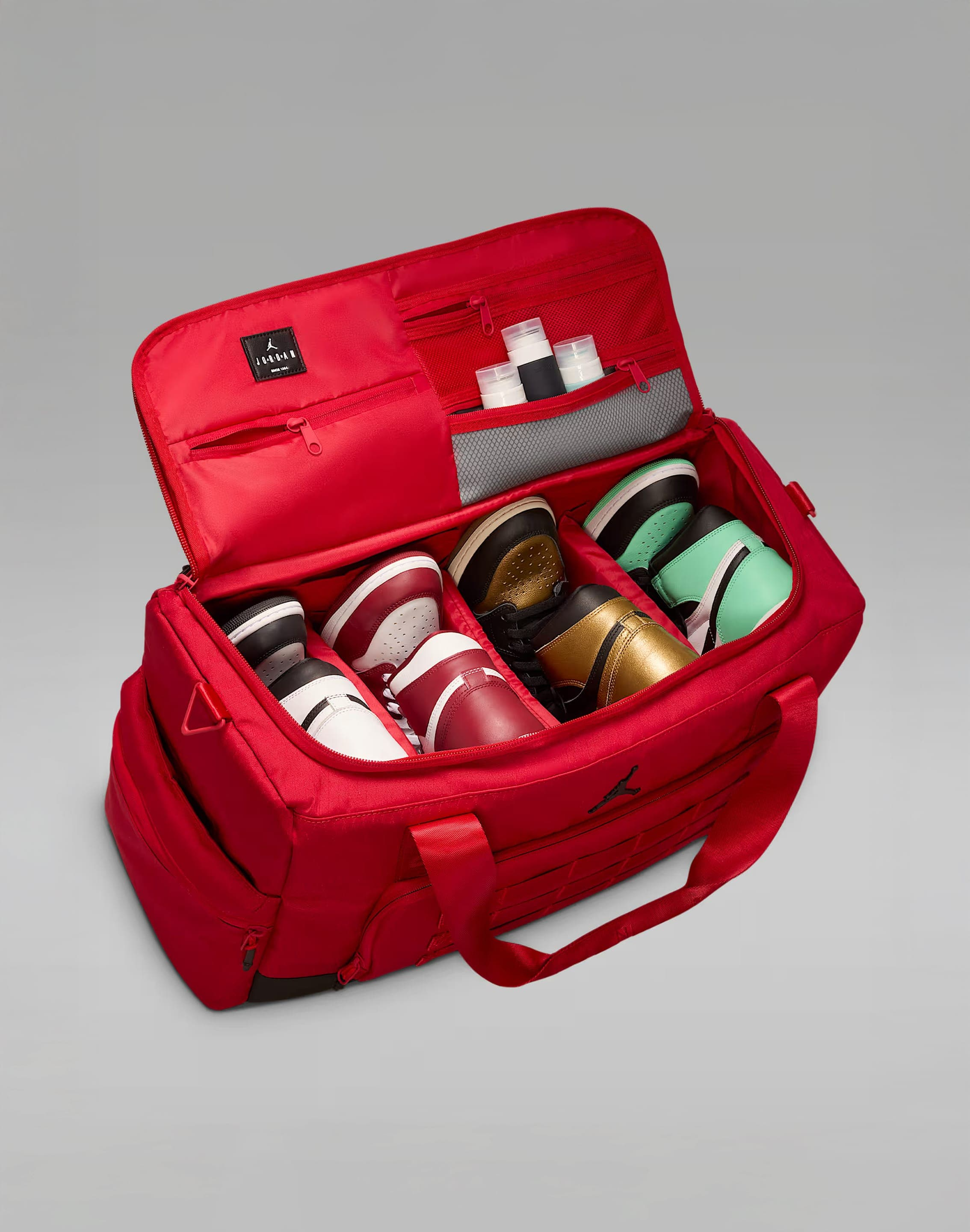 50% OFF the Air Jordan Collectors Duffle Bag "Gym Red" 