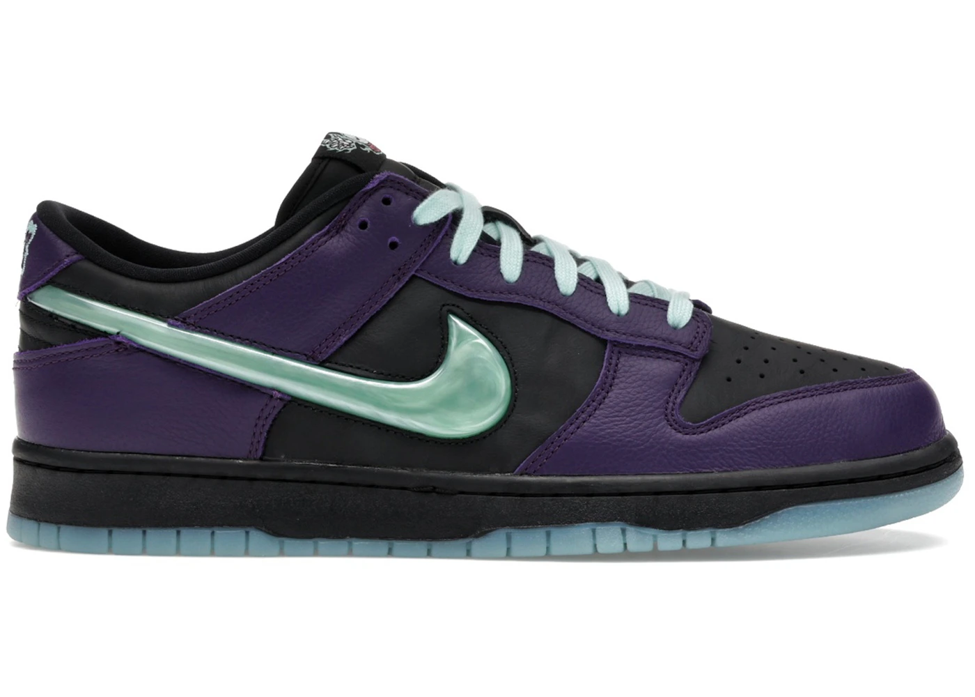 On Sale: Nike Dunk Low Retro "Wizards" 