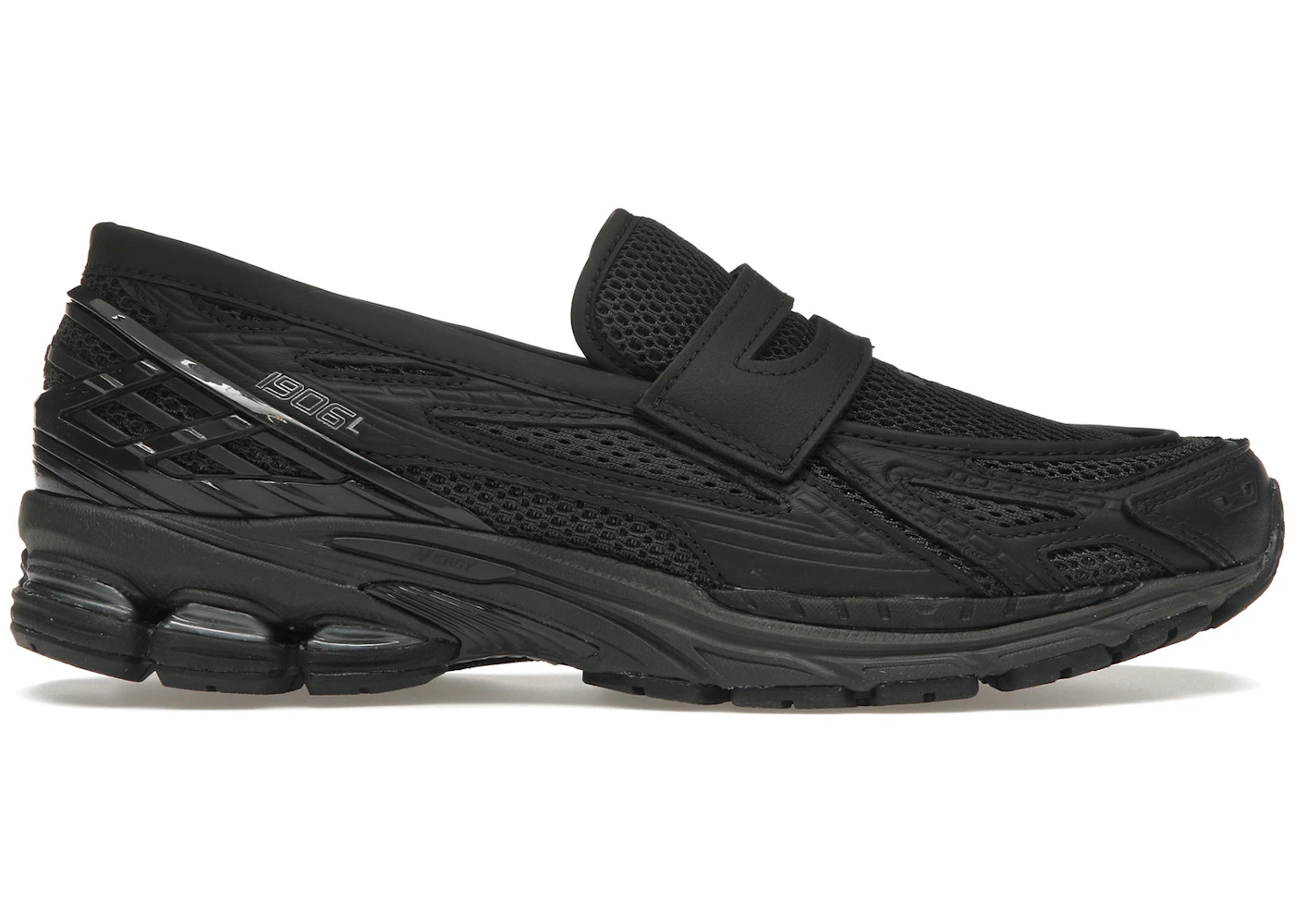 On Sale: New Balance 1906L "Black Phantom" 