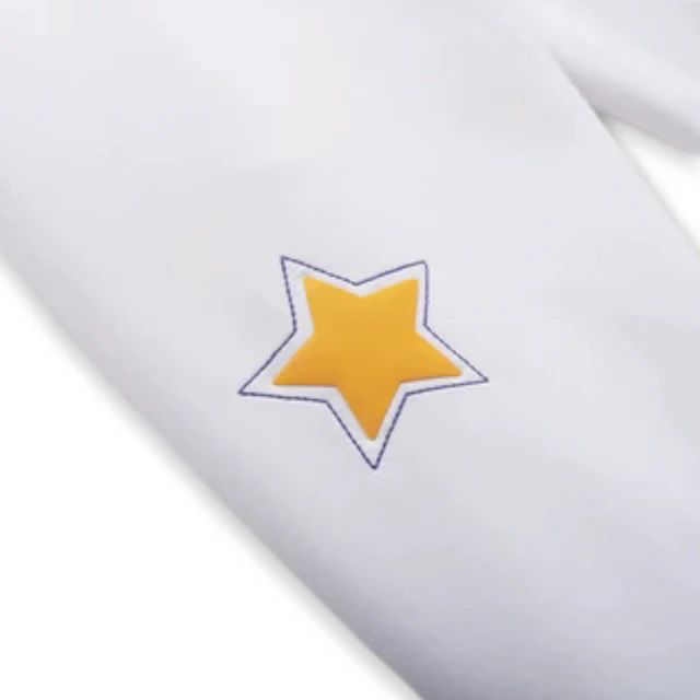Grinmore-Nike-Kobe-81-Point-Fleece-Hoodie-IO9561-100-Star-Detail_640x_crop_center.png