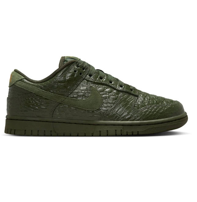 On Sale: Women's Nike Dunk Low "Carbon Green"