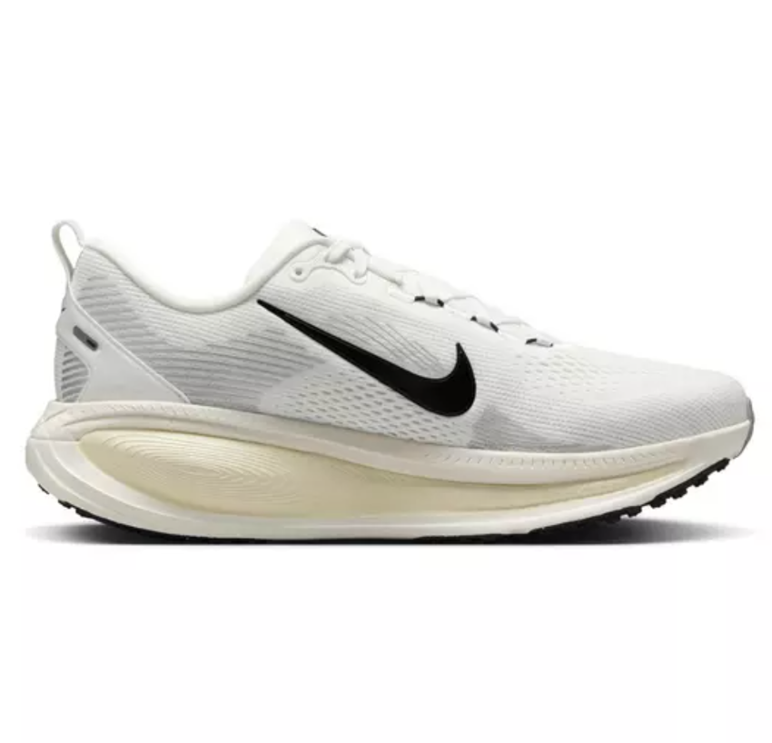 On Sale: Nike Vomero 18 Runners 