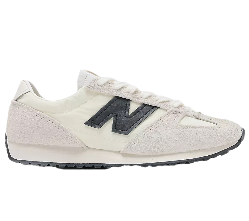 On Sale: New Balance 471 Colorways