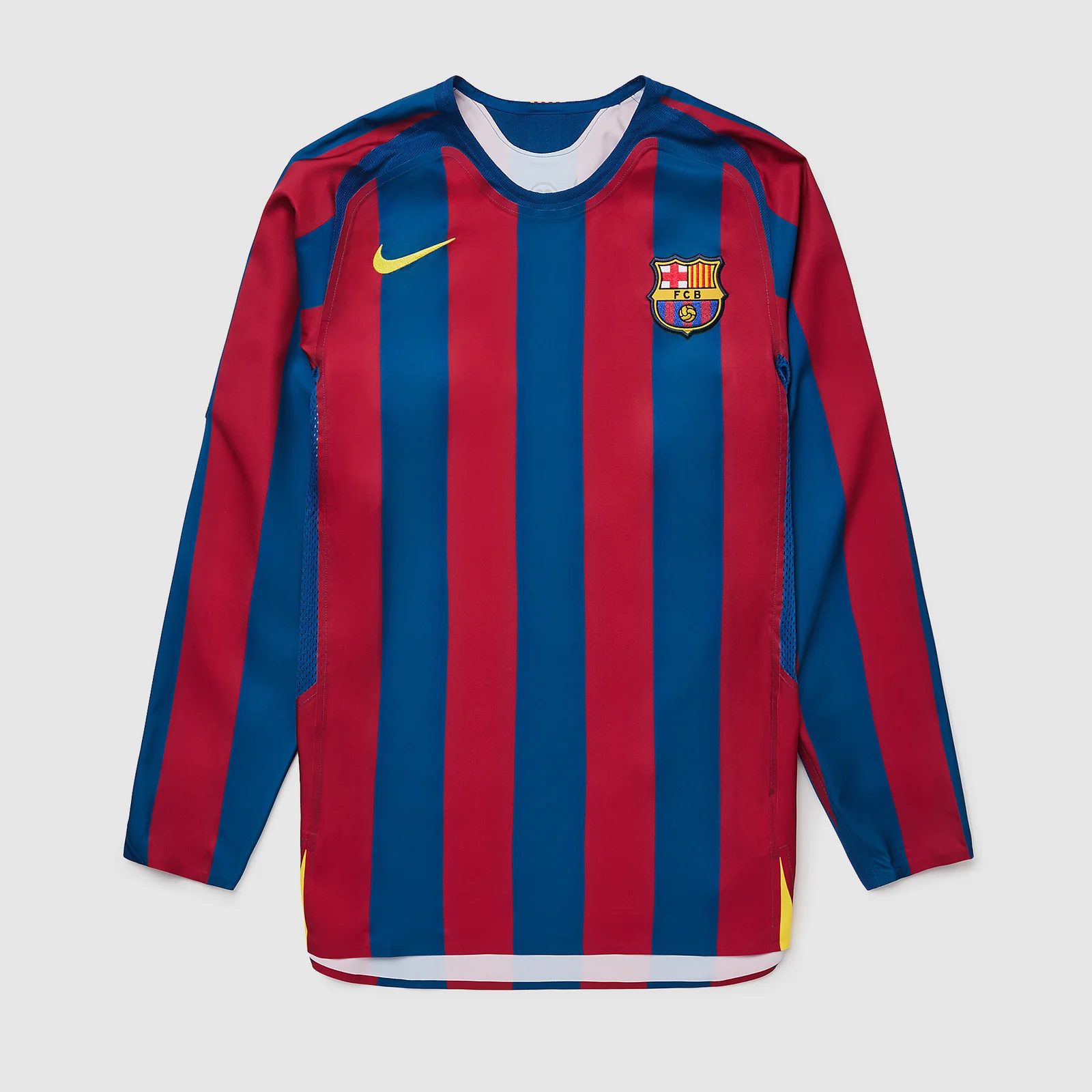 Restock: 2005/06 Nike FC Barcelona Reissue Jersey 