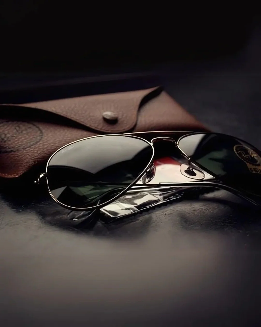 Up to 60% OFF select Ray-Ban Sunglasses 