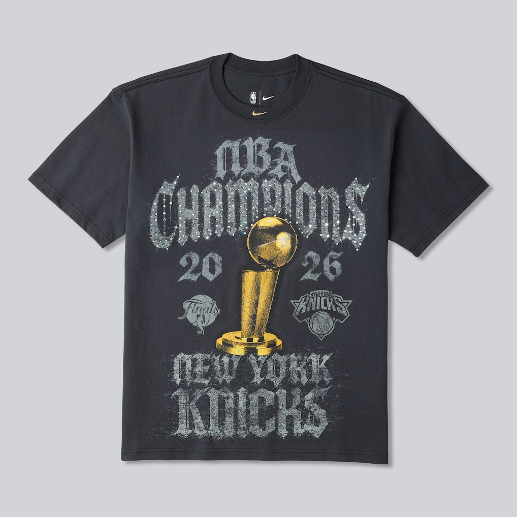 mens-nike-gray-new-york-knicks-2026-nba-finals-champions-authentic-locker-room-limited-edition-on-court-t-shirt_ss5_p-204295661+pv-4+u-66vdh8thxpfe7x50uyjs+v-dmxqbwnljy6yg5rwdrdw.png