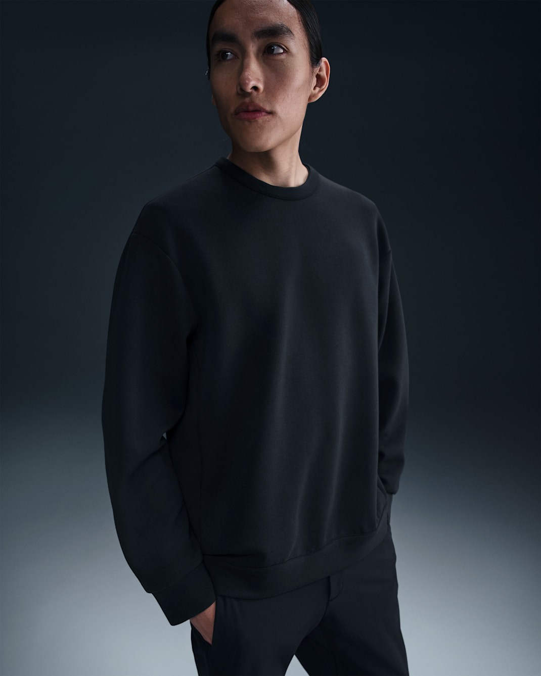 Nearly 60% OFF the Nike 24.7 ImpossiblySoft Sweatshirt "Black" 