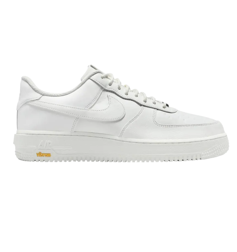On Sale: Nike Air Force 1 Low Gortex "White" 