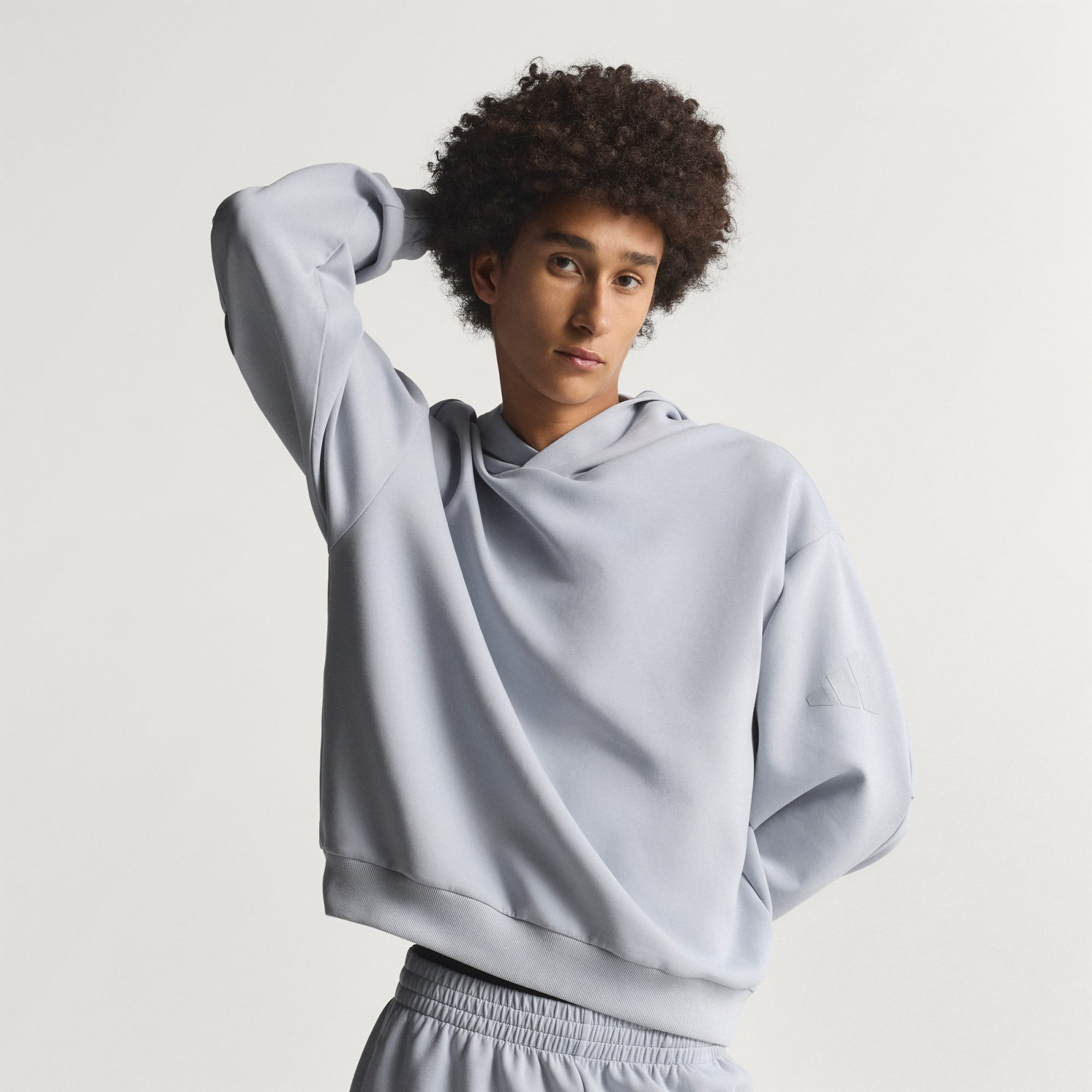 SOFT_LUX_HOODIE_Grey_KF8599_HM1.png