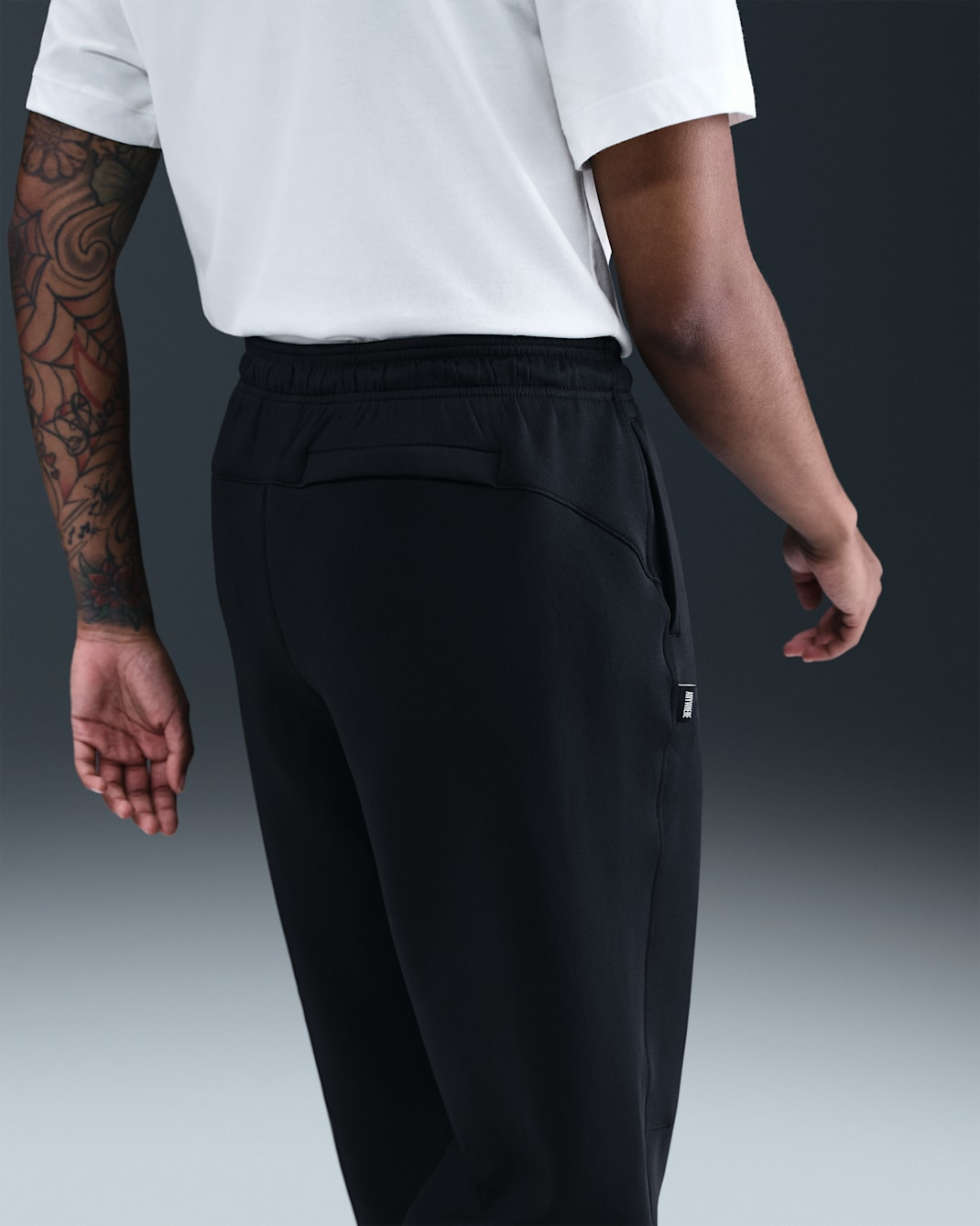 U+NK+DF+SABRINA+SIGNATURE+PANT (1).png