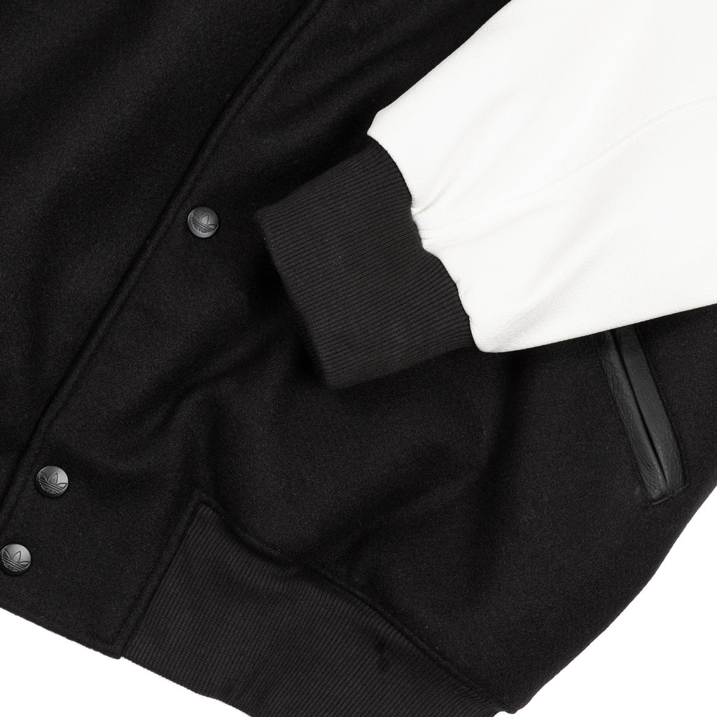KA9352-Adidas-Originals-Basketball-Jacket-Black-os-6_1024x1024.png