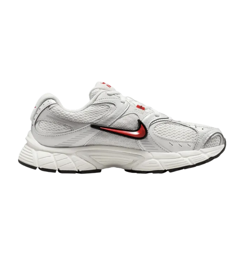 On Sale: Nike V5 RNR "White Red" 