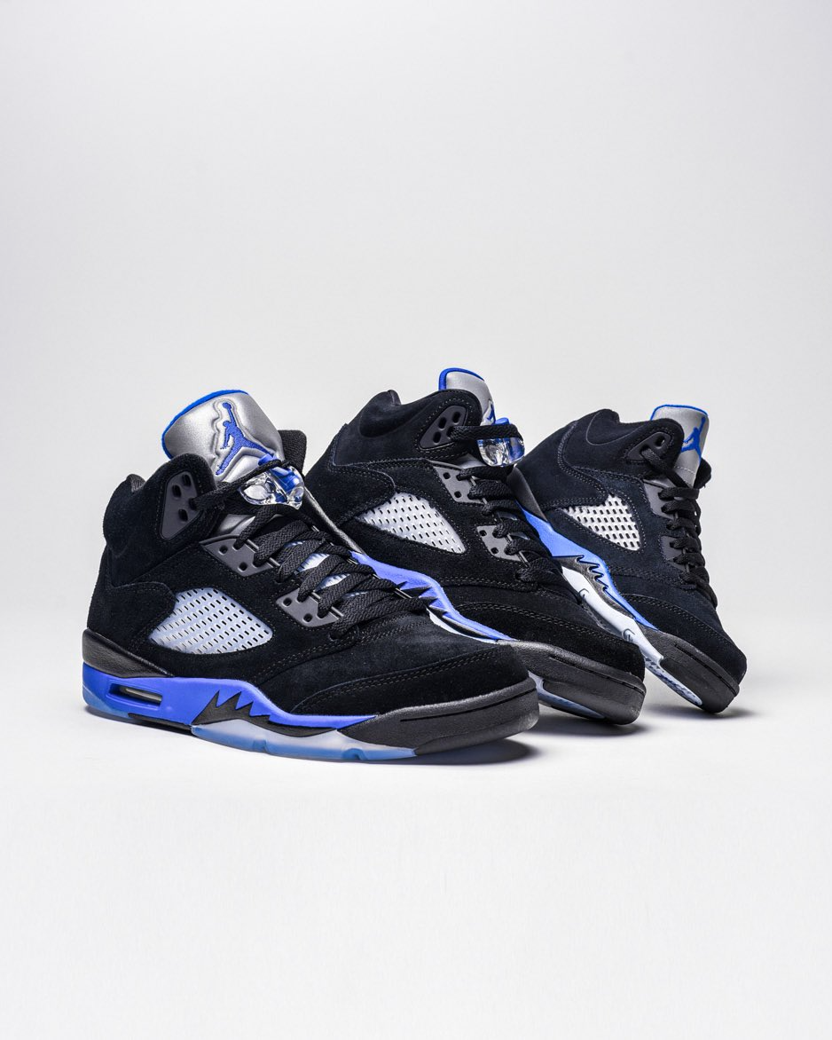 retro 5 blue and black