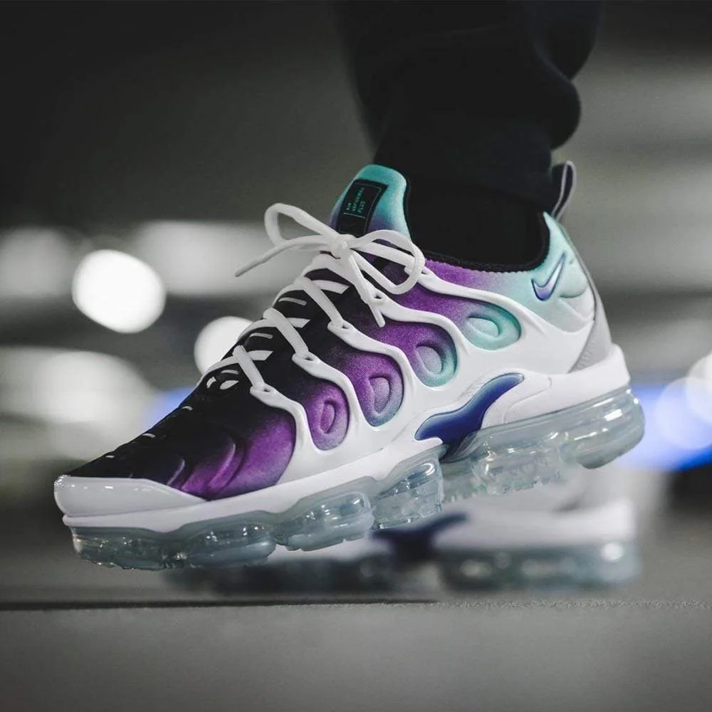 air vapormax plus qs sneaker