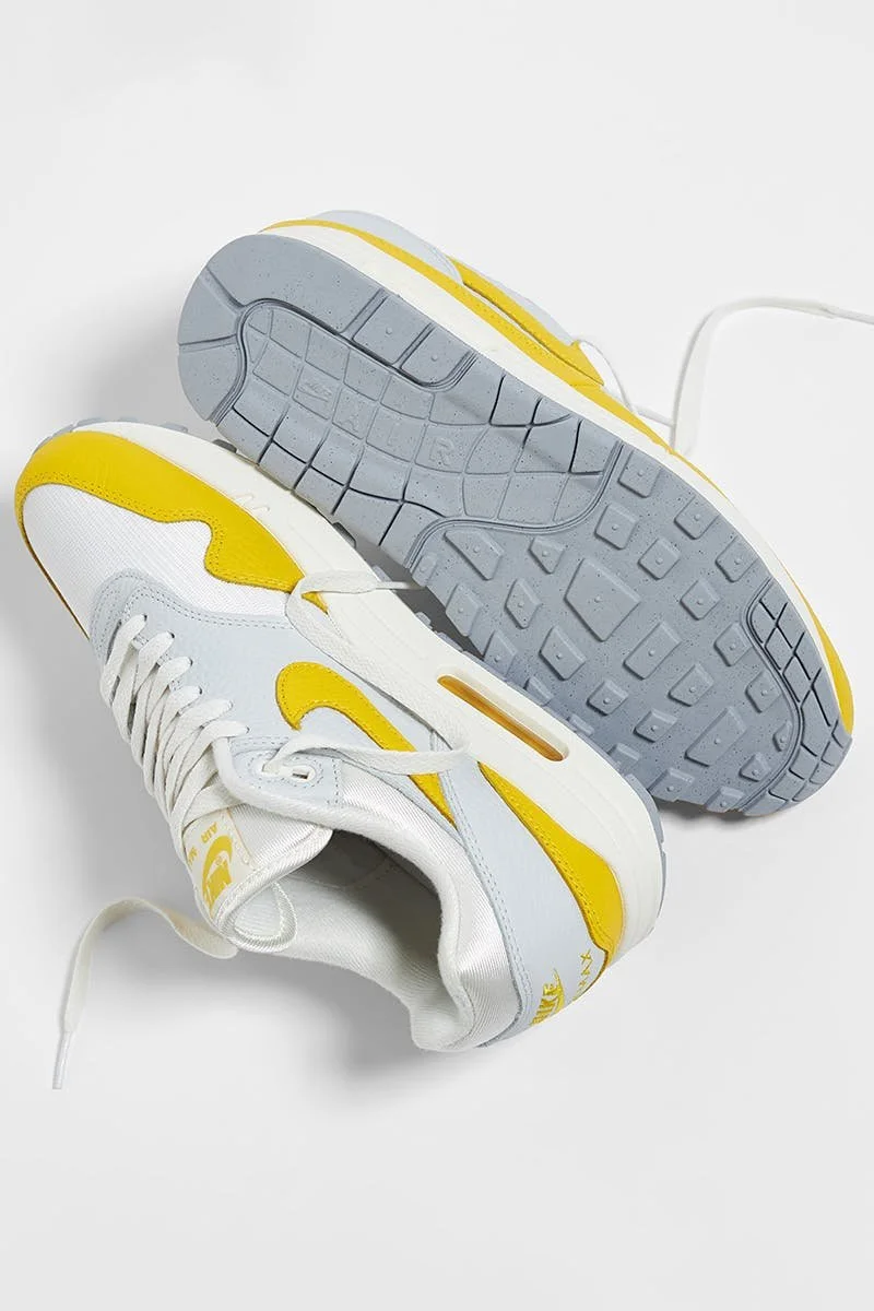 new yellow air max