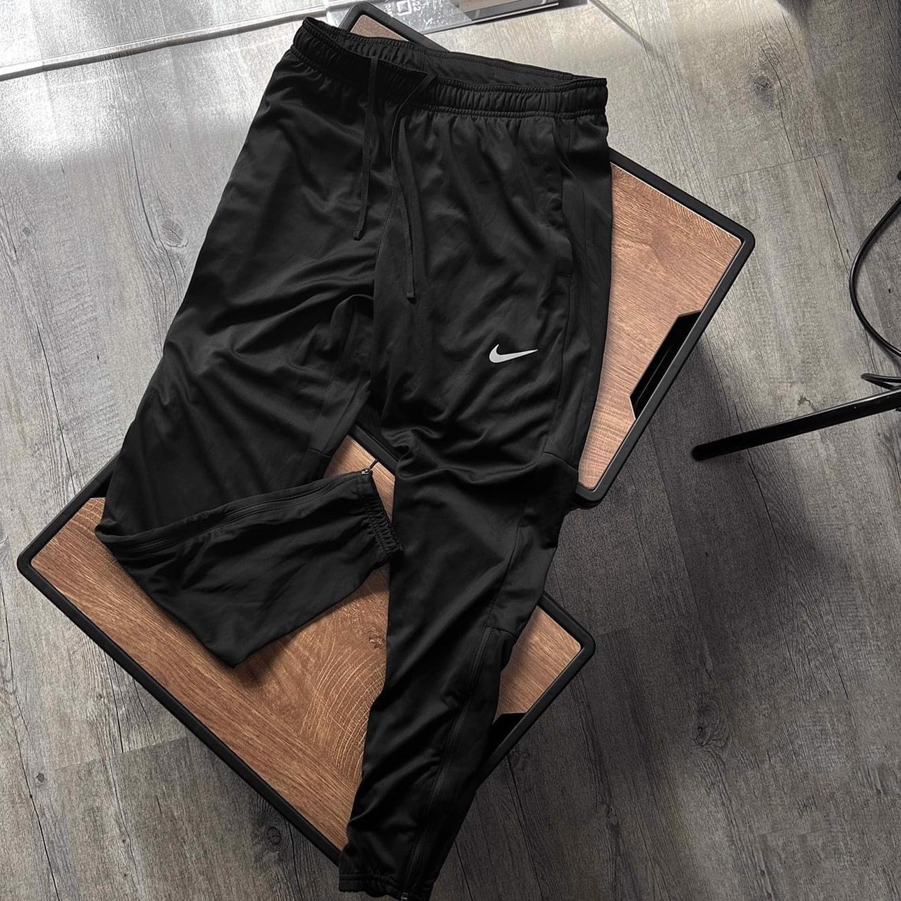 Over 50% OFF the Nike Dri-Fit Challenger Knit Pants Black — Sneaker Shouts