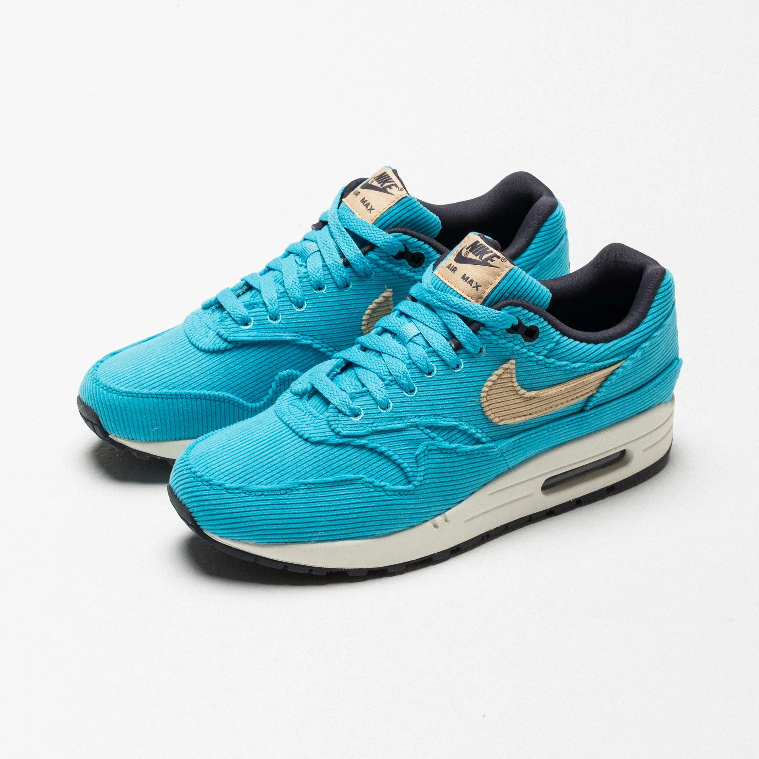 nike air max corduroy