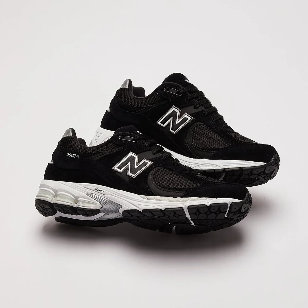 nb 2002r black