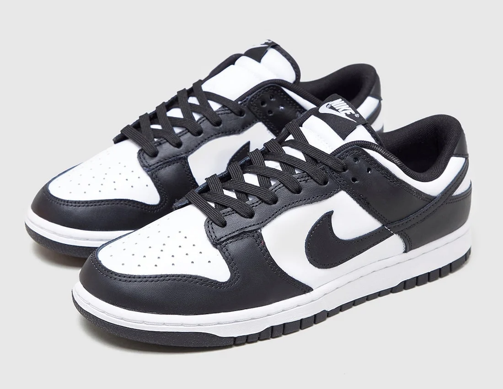 black white dunk 2021
