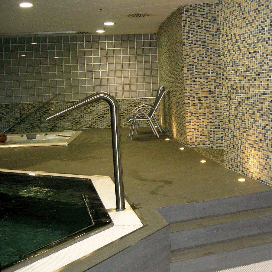 Piscine5.gif.jpeg