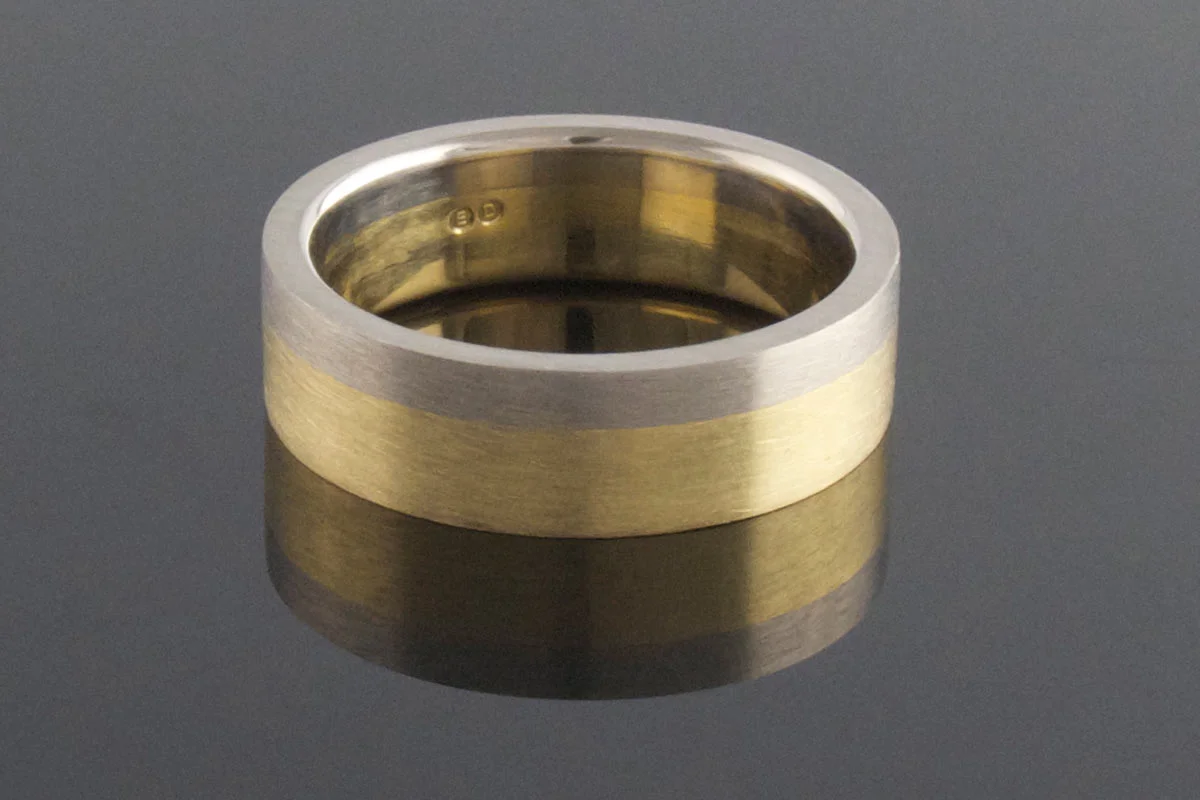 Palladium and yellow gold band