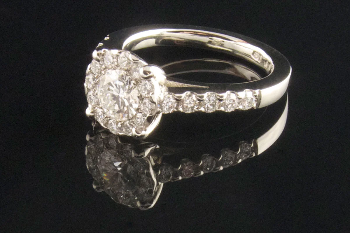 Handmade illusion set platinium engagement ring