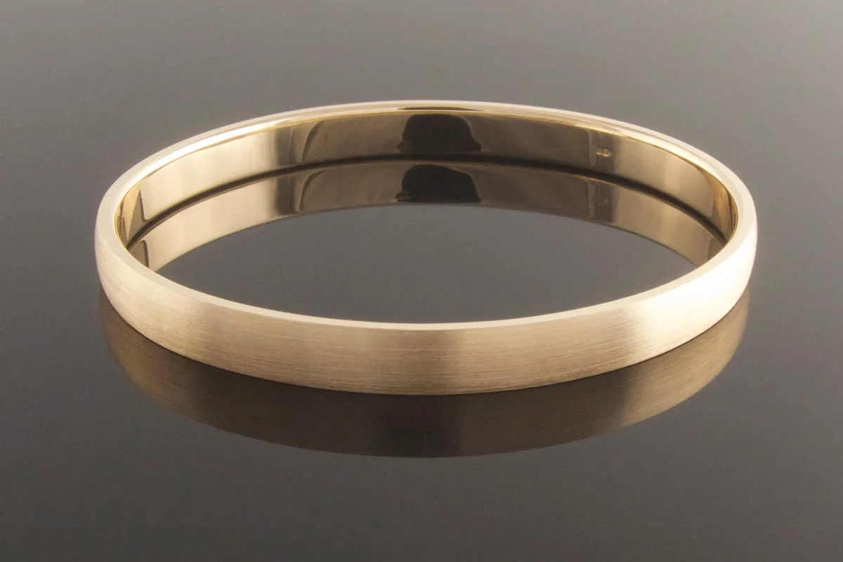 Matte gold bangle