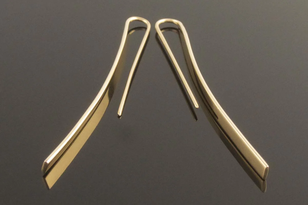 Recycled yellow gold drop earrings
