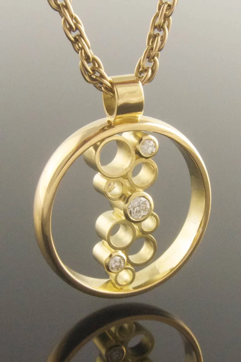 Diamond waterfall circle pendant