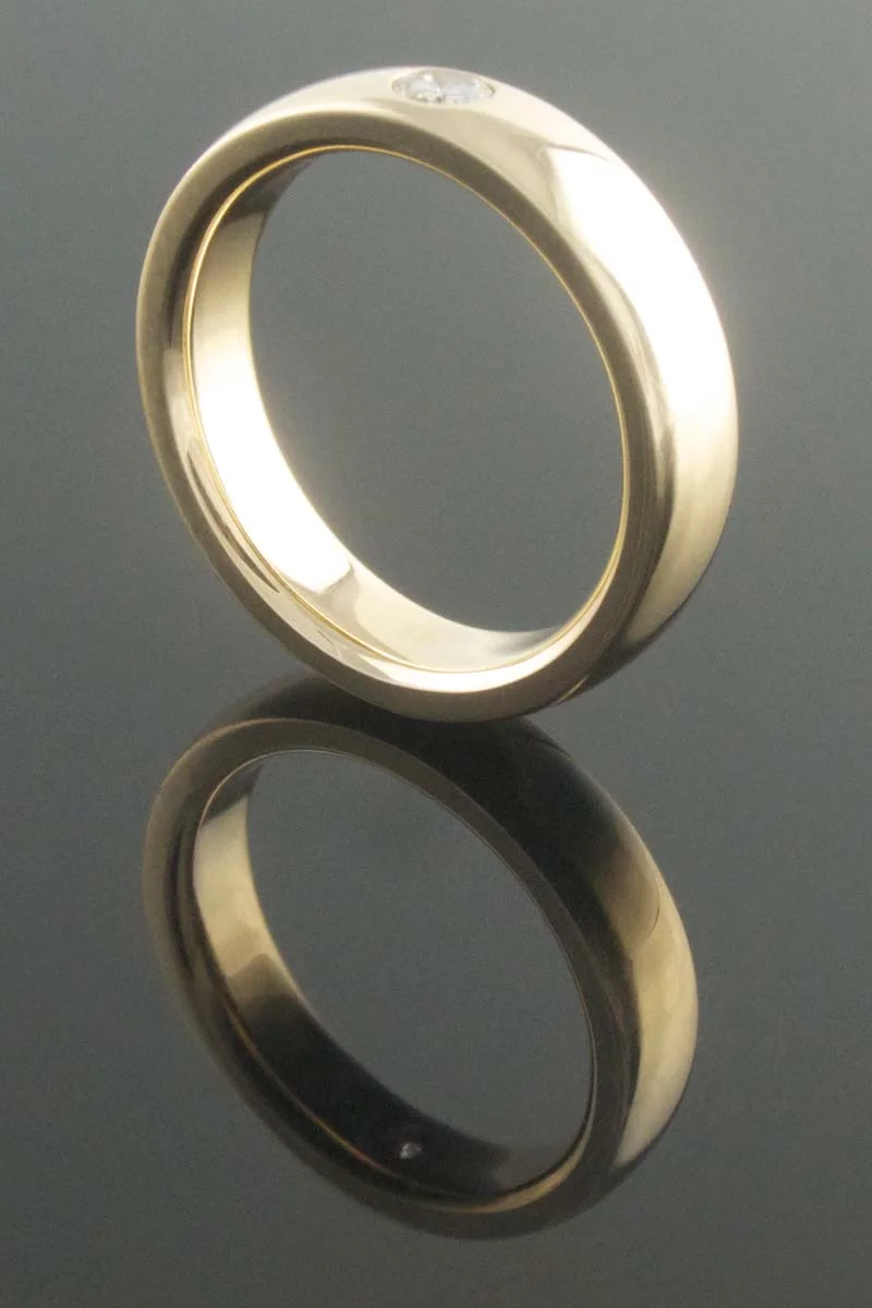 Diamond solitaire ring